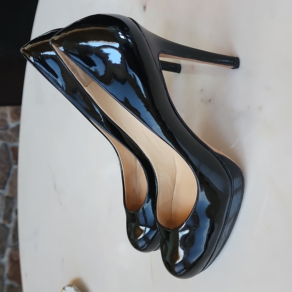 Ann Taylor black patent platform heels Size 8m - Picture 13 of 14